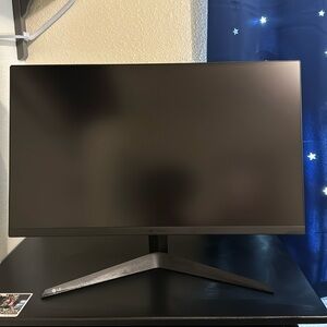 LG UltraGear Monitor 144hz 32inch